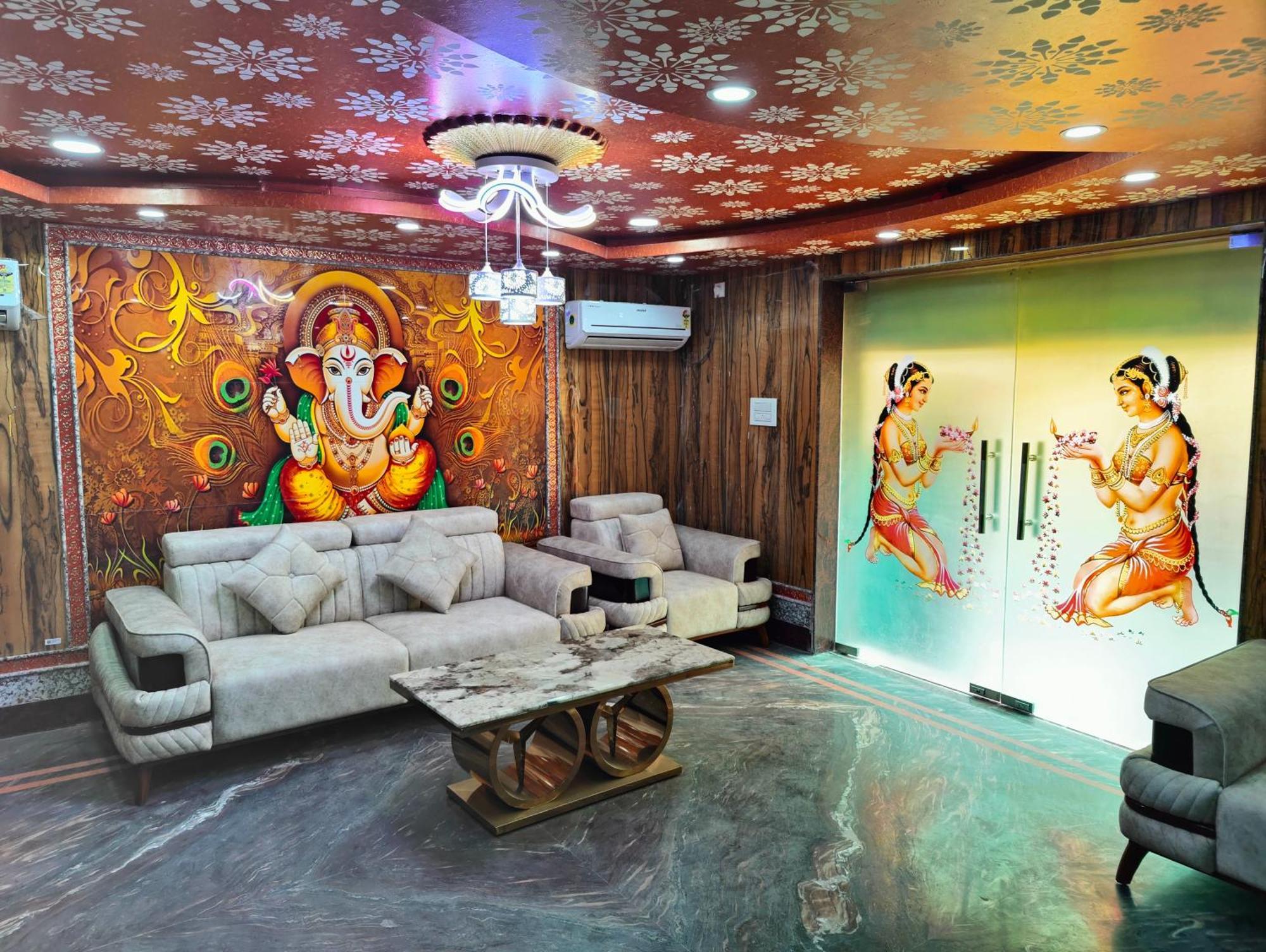 Ananda Ashram Guest House كولكاتا المظهر الخارجي الصورة